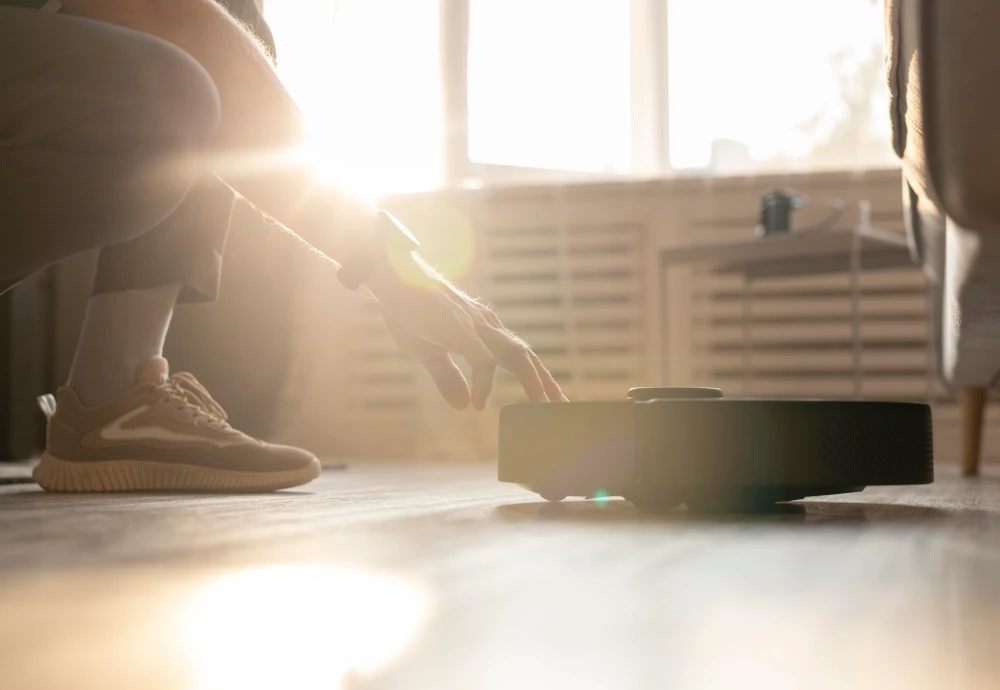 small robot vacuum cleaner